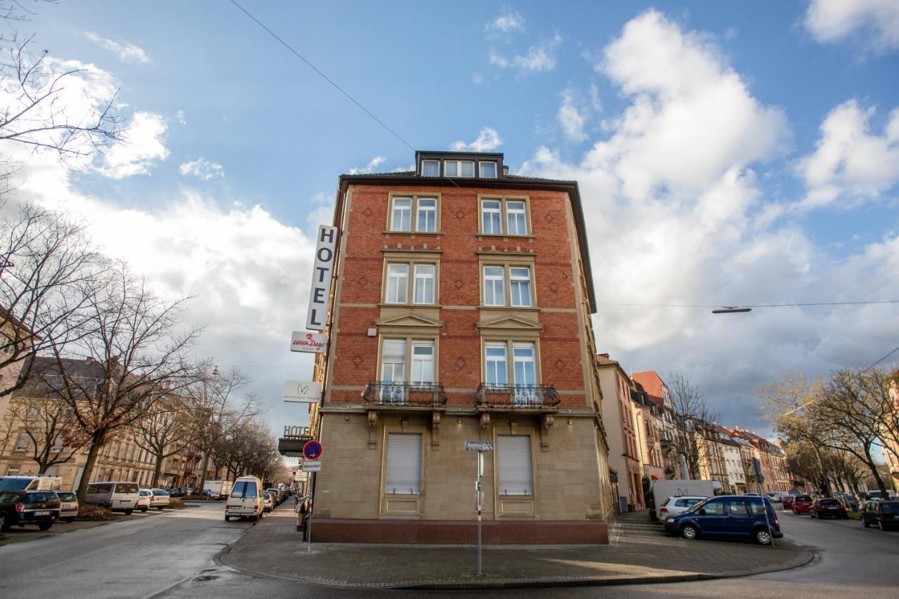 Sevendays Hotel Karlsruhe Exteriör bild